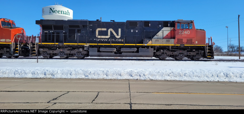 CN 2240